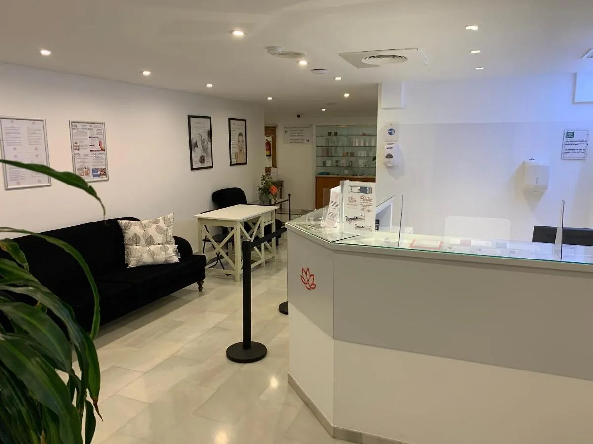 Апартаменты Aparthotel Monarque Sultan Марбелья