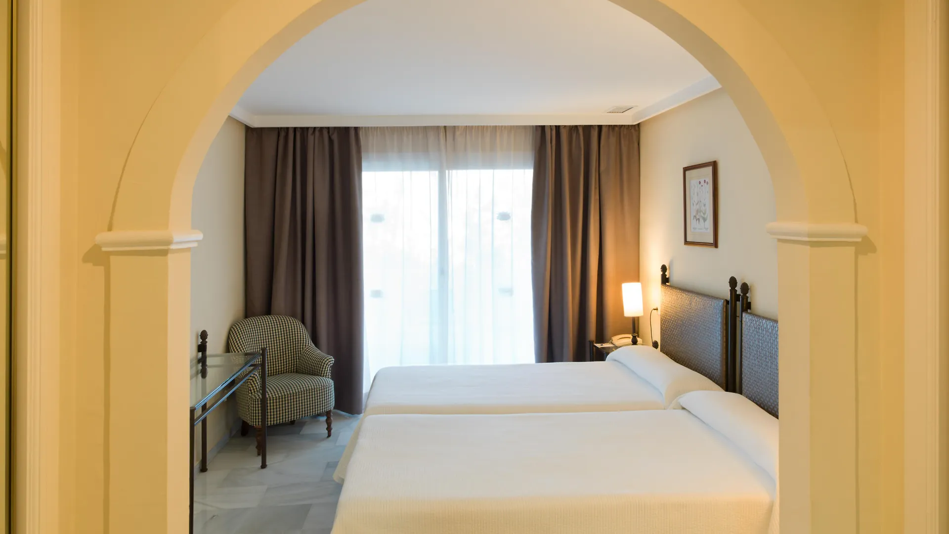 Aparthotel Monarque Sultan Marbella