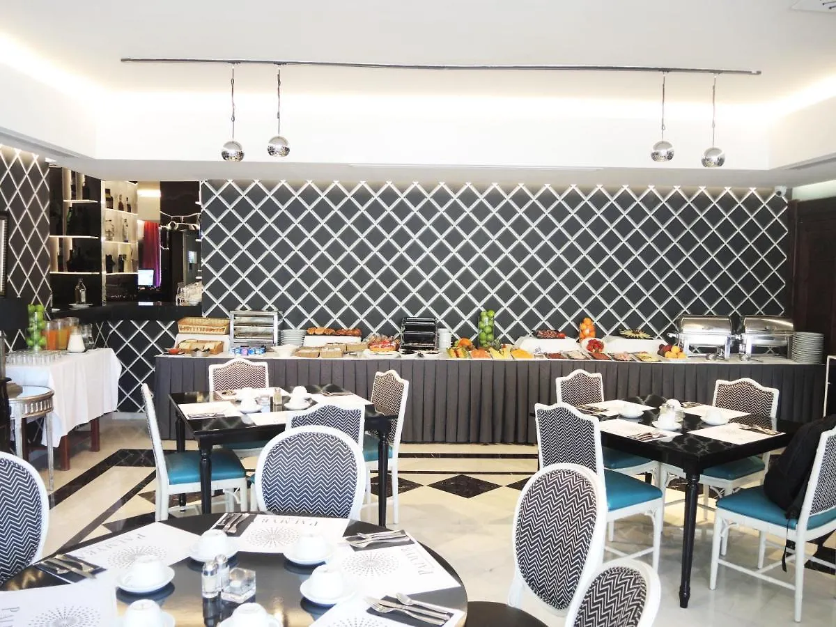 Aparthotel Monarque Sultan Marbella