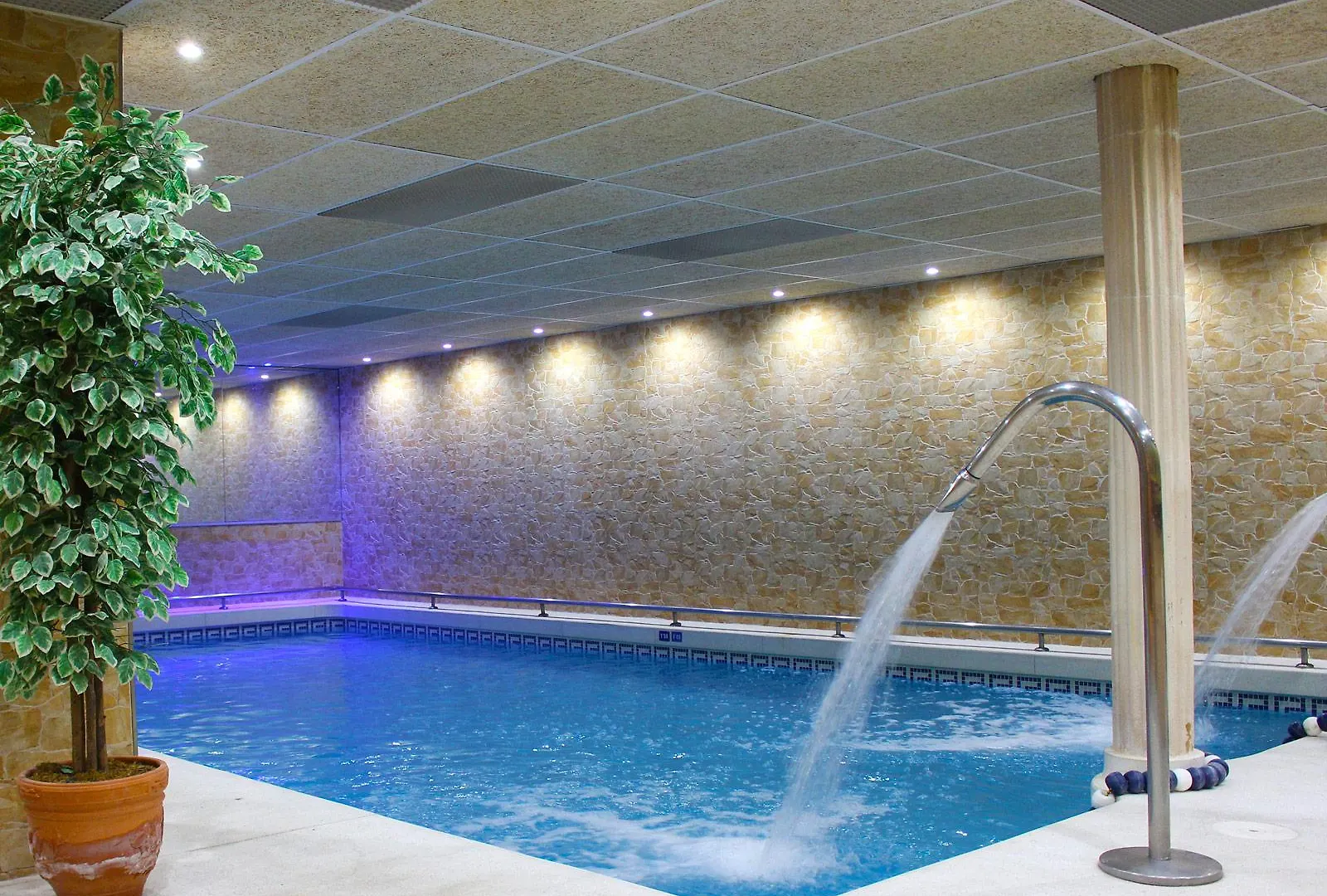 Aparthotel Monarque Sultan Marbella Spain